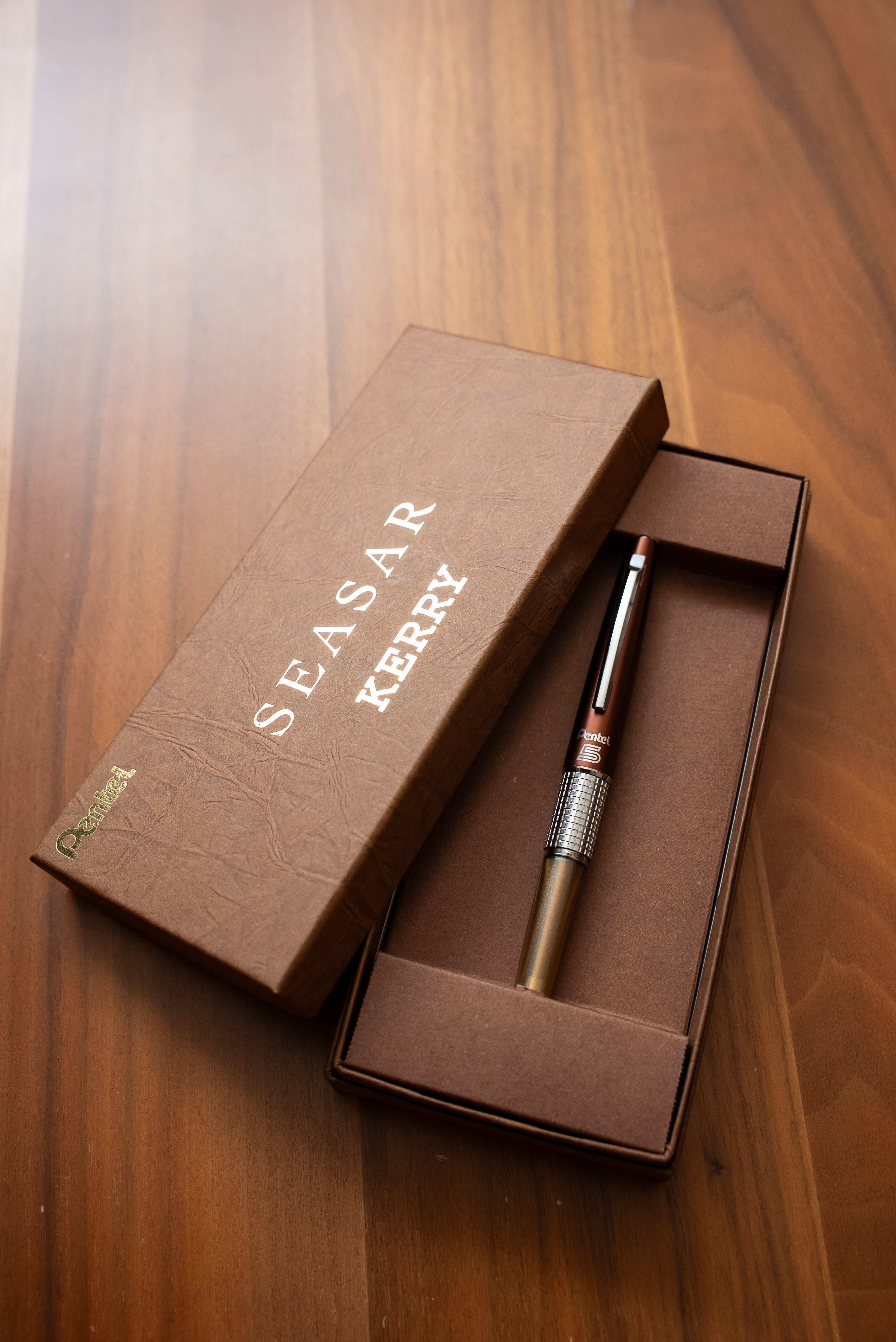 KERRY Seasar Brown