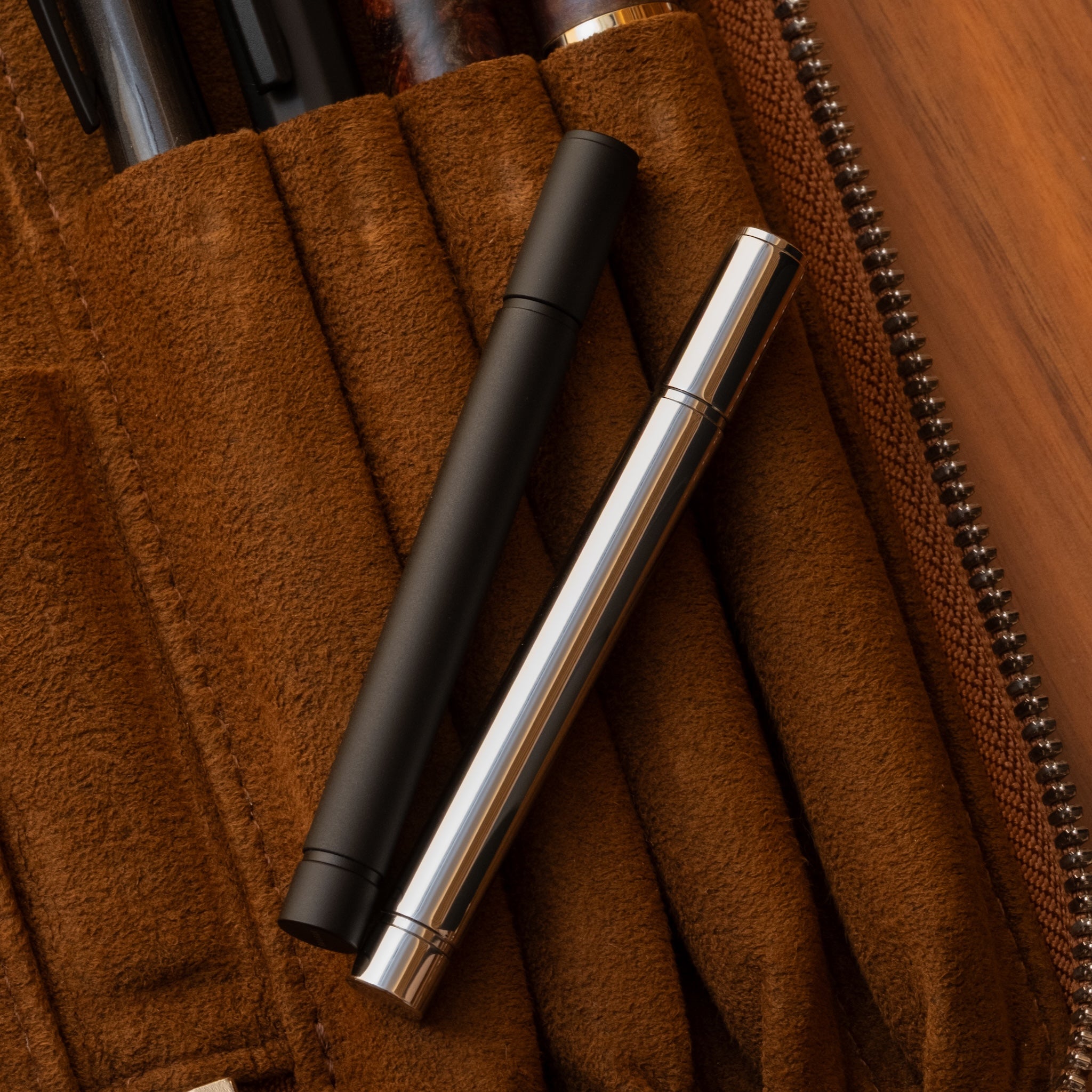 SEASAR DIJECT 芯ケース DUCTペンケースとの組み合わせイメージ（正方形・スクエア）